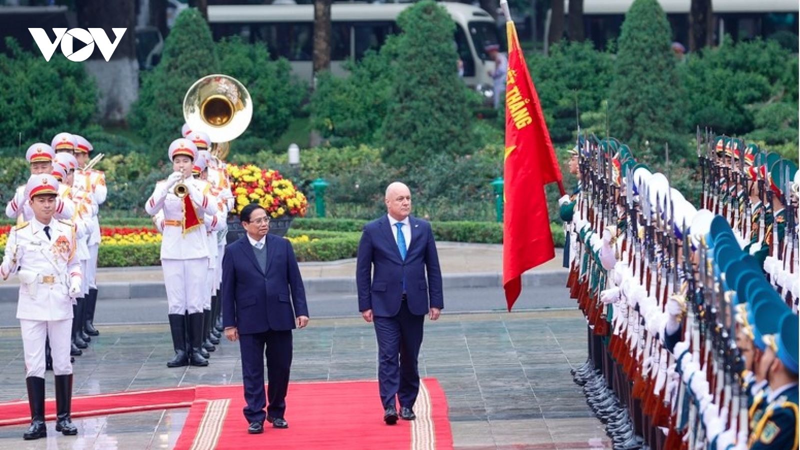 PM Chinh hosts welcome ceremony for New Zealand counterpart in Hanoi